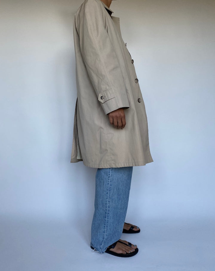 VINTAGE OVERSIZED LIGHT BEIGE COAT 3030