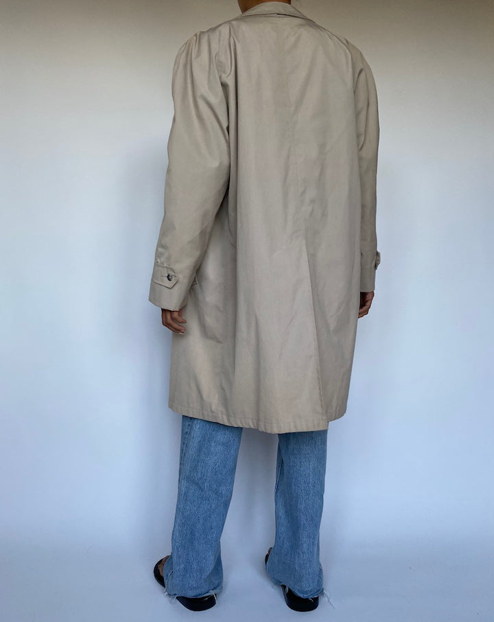 VINTAGE OVERSIZED LIGHT BEIGE COAT 3030