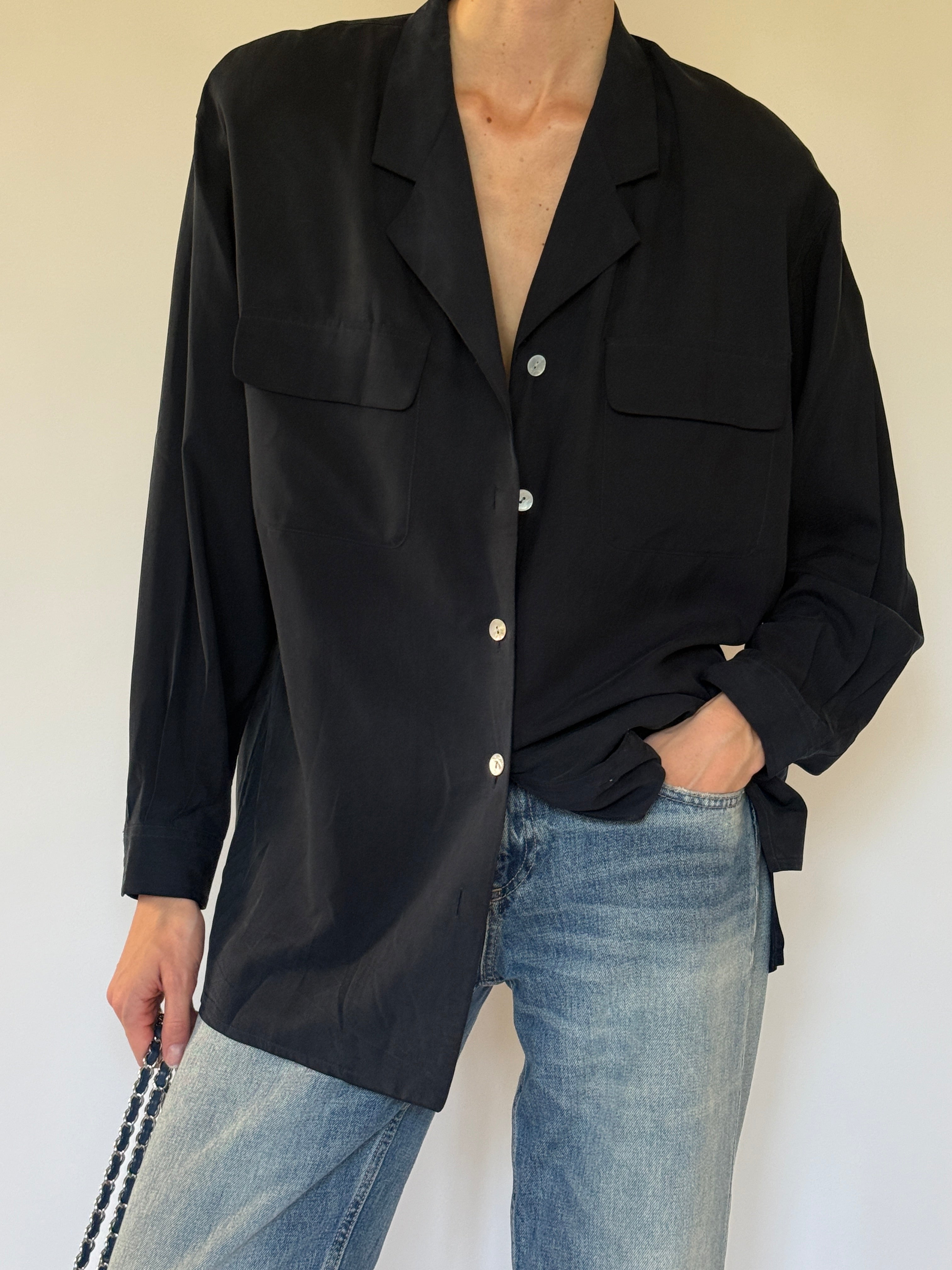 Vintage open collar detail