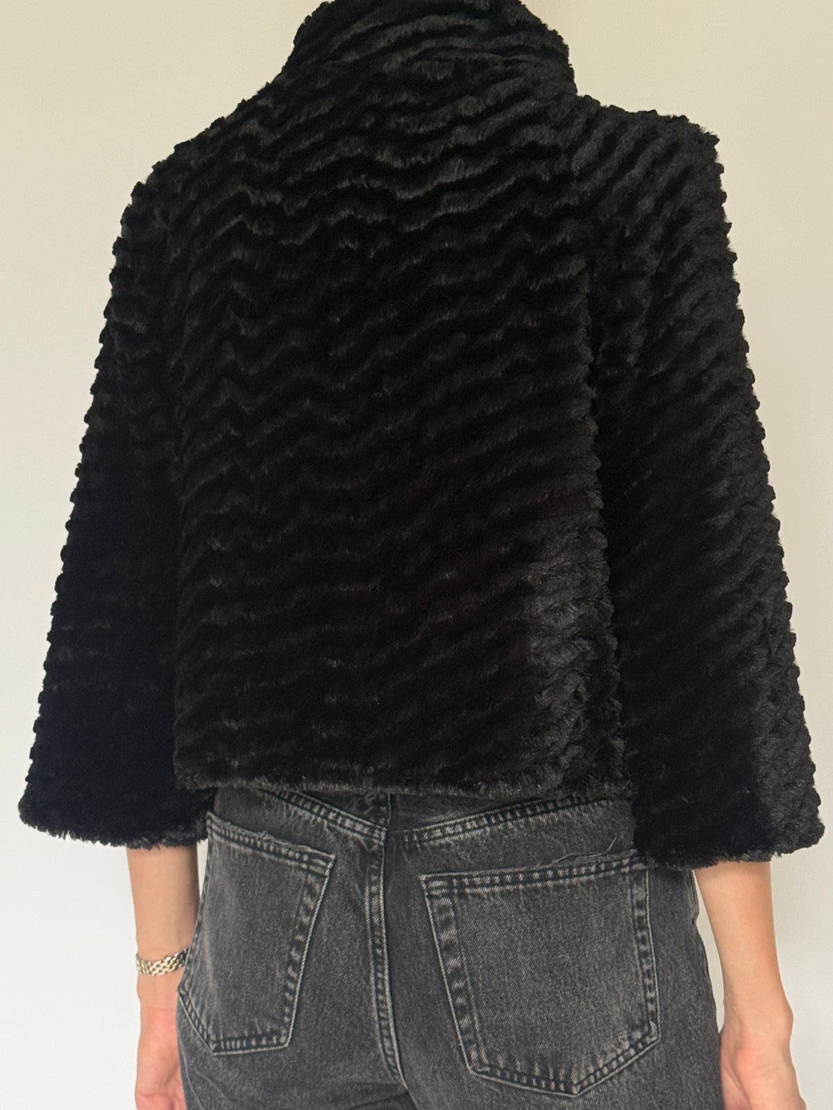 Vintage Cropped Faux Fur Jacket 7584