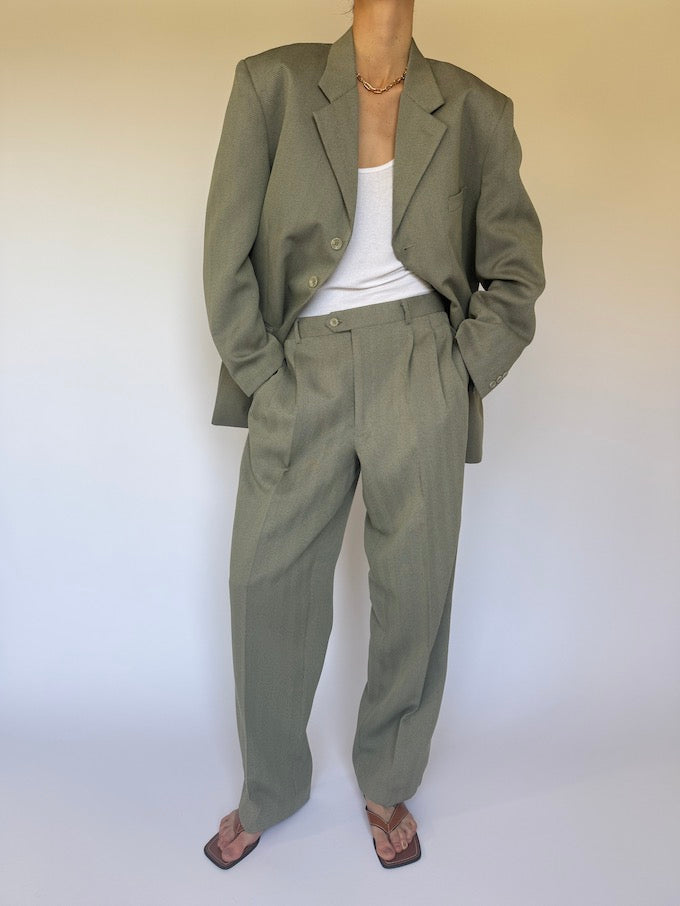 Vintage oversized two-piece suit green 6077