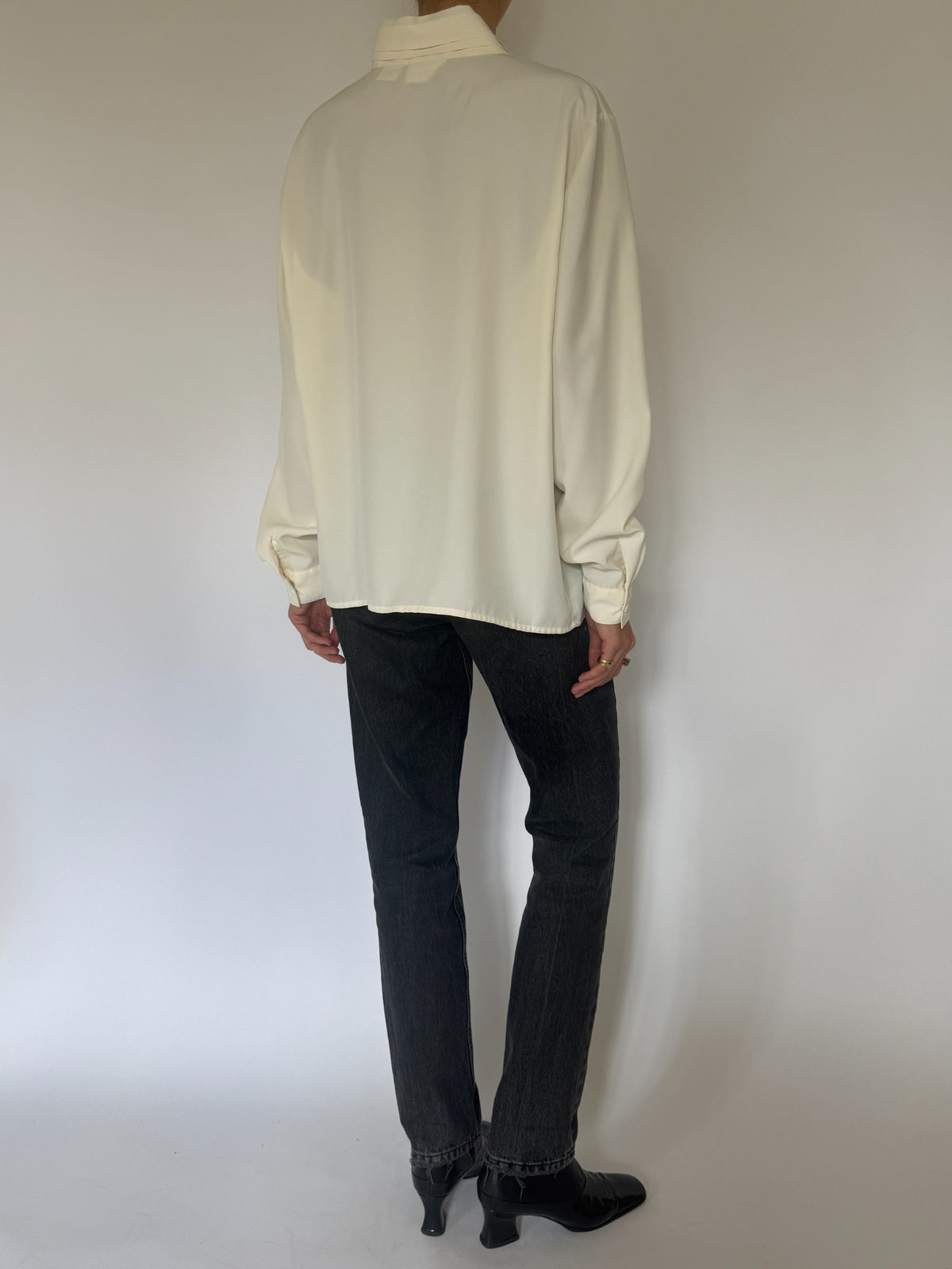 Vintage ivory pleated Christie & Jill blouse