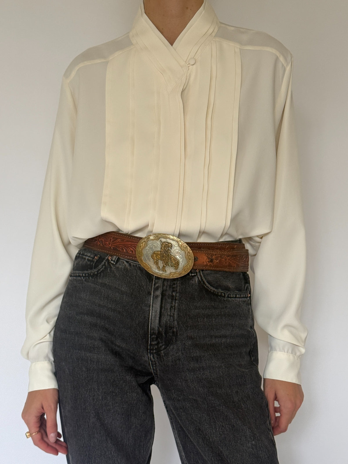 Vintage ivory pleated Christie & Jill blouse