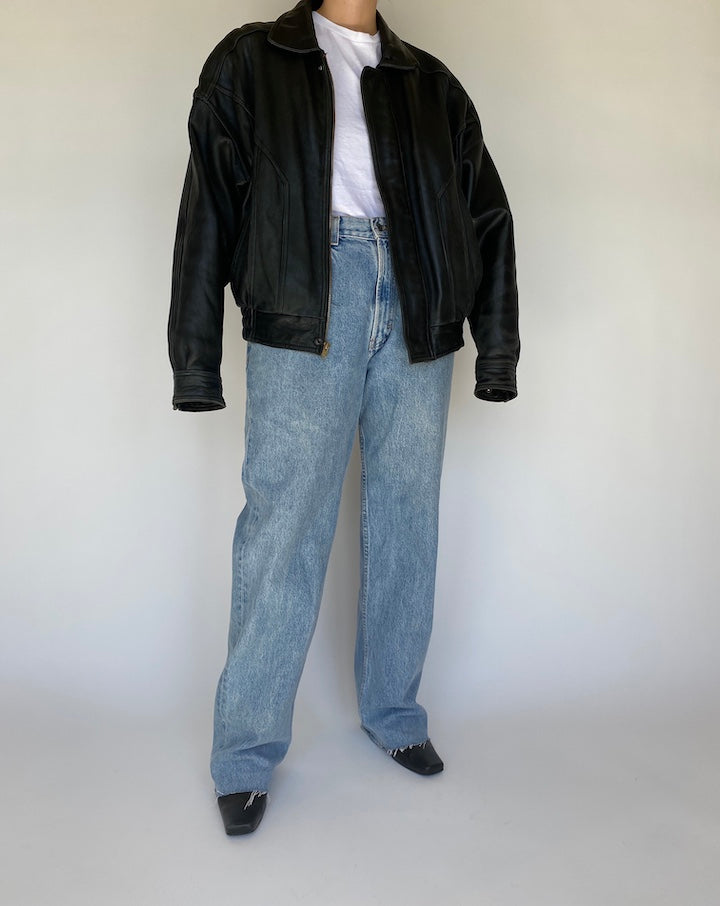 VINTAGE OVERSIZED BLACK LEATHER JACKET 1111