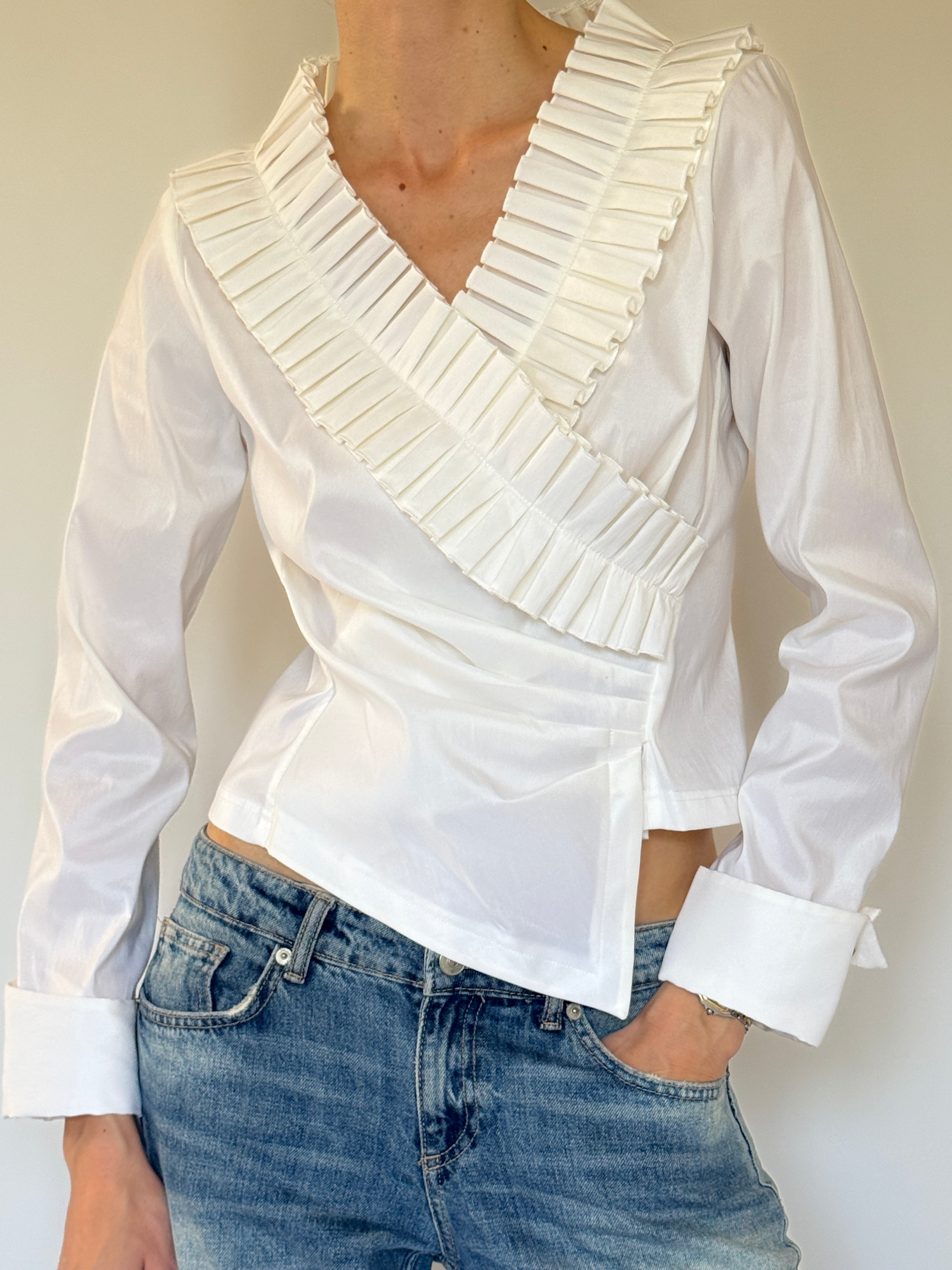 Vintage ruffle trim detail on wrap front
