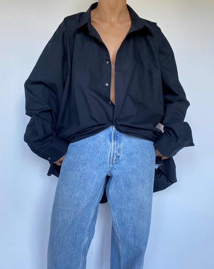 VINTAGE BLACK BUTTON DOWN LONG SLEEVE SHIRT 3060