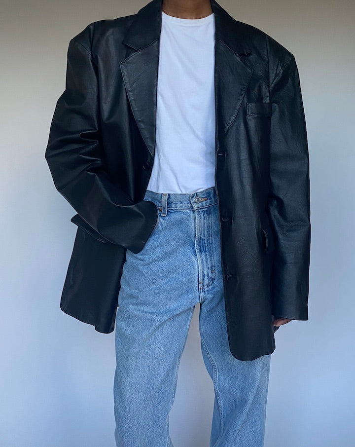 VINTAGE OVERSIZED BLACK LEATHER JACKET 3485