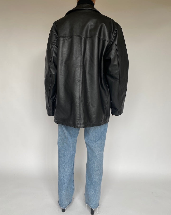 VINTAGE OVERSIZED BLACK LEATHER JACKET 1772
