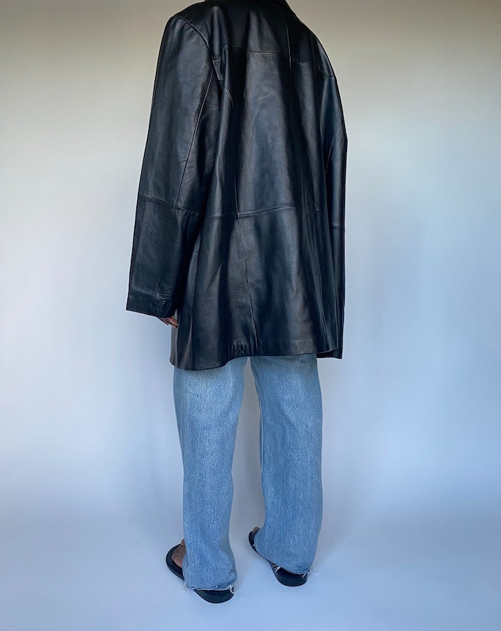VINTAGE BLACK LONG LEATHER COAT 3495