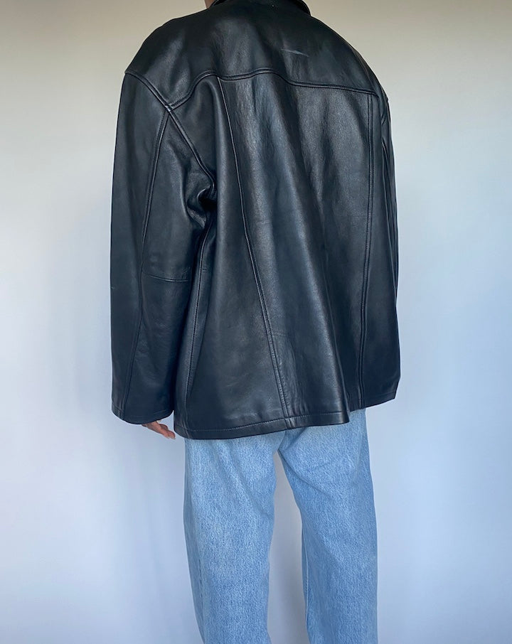 VINTAGE BLACK OVERSIZED LEATHER JACKET 3499