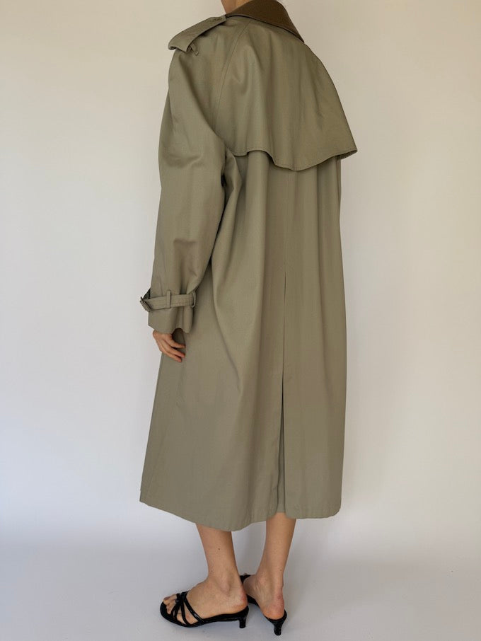 Vintage oversized trench coat 6120