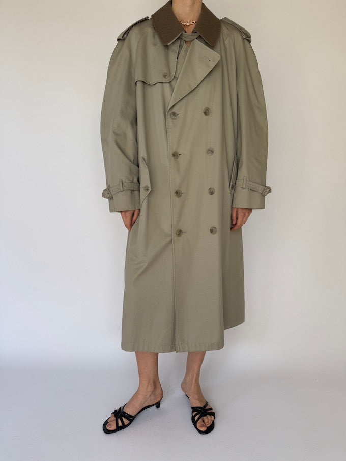 Vintage oversized trench coat 6120