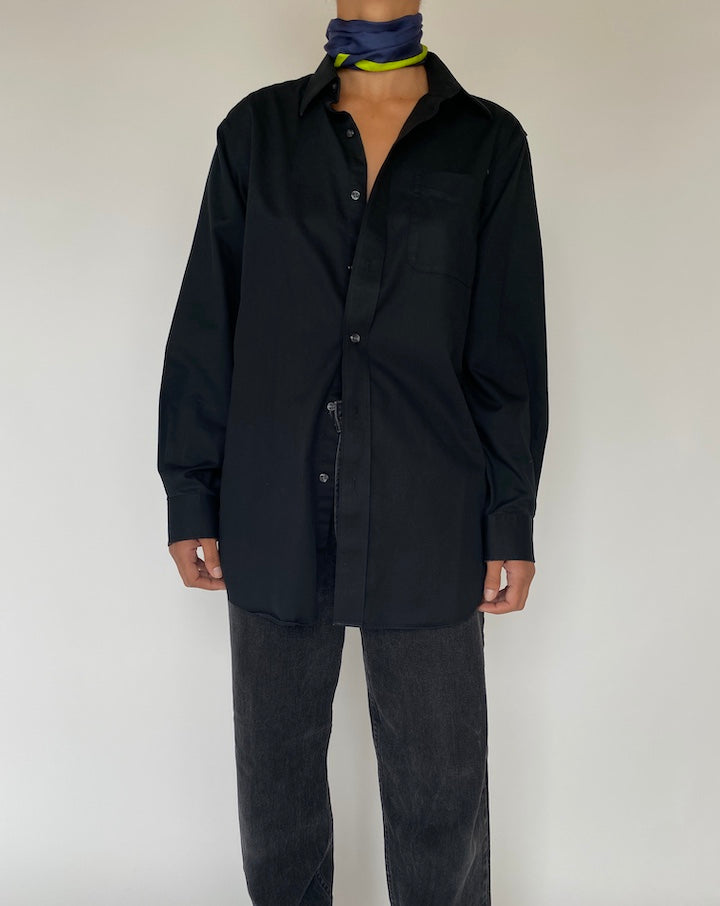 VINTAGE BLACK BUTTON DOWN SHIRT 1793