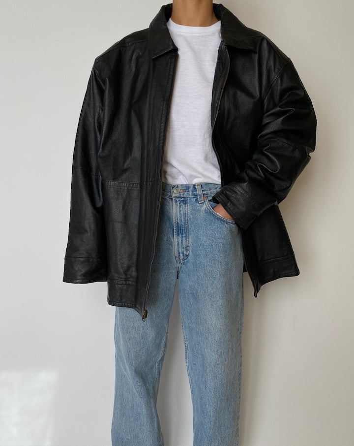 VINTAGE OVERSIZED BLACK LEATHER JACKET 2563