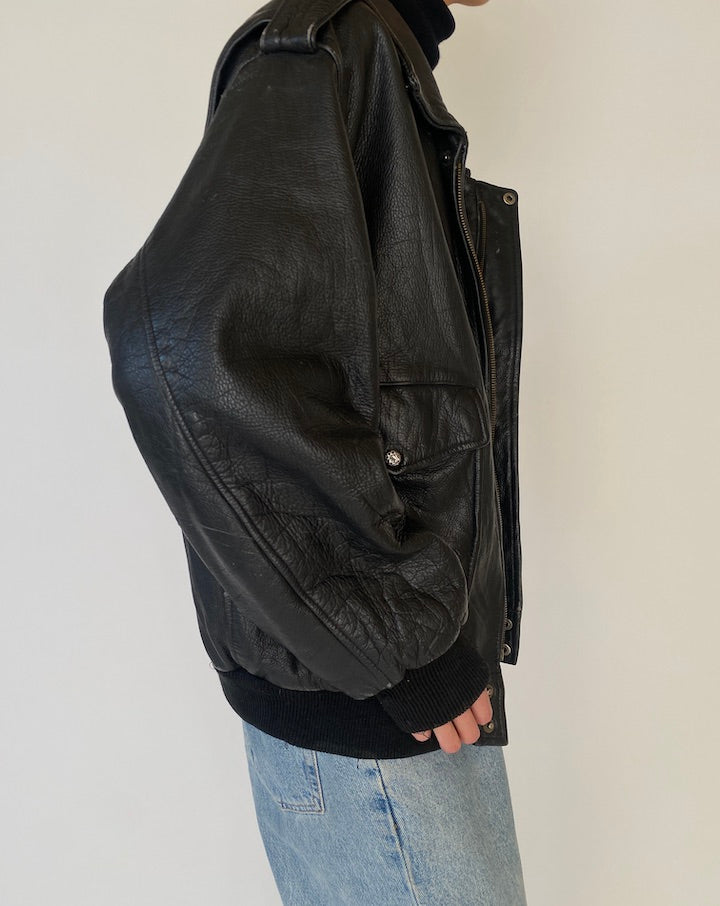 Vintage Oversized Black Bomber Leather Jacket 4981