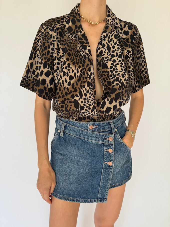 Vintage animal printed short-sleeve top
