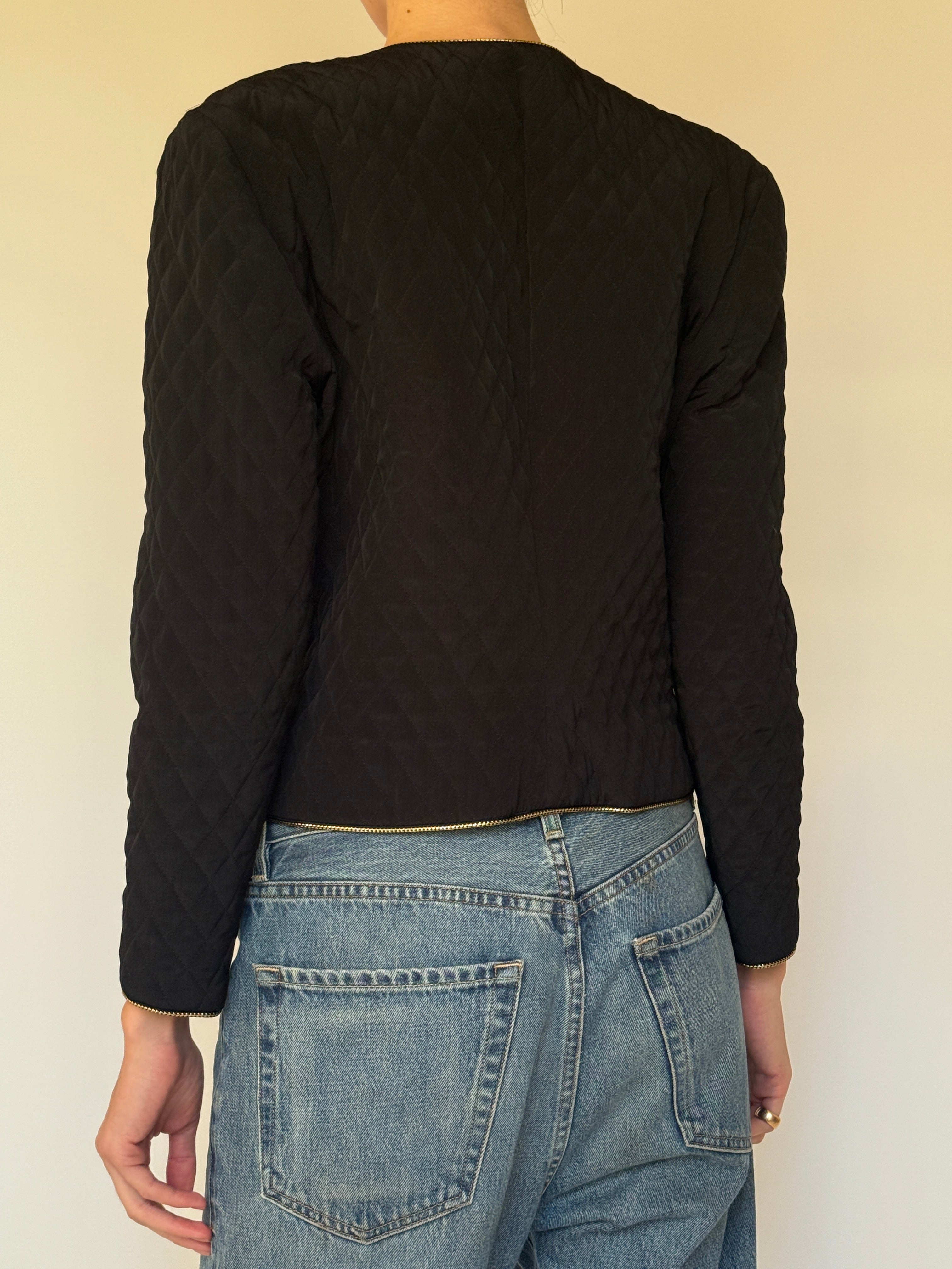 Vintage Quilted Jacket with Refined Gold-Tone Details 7003