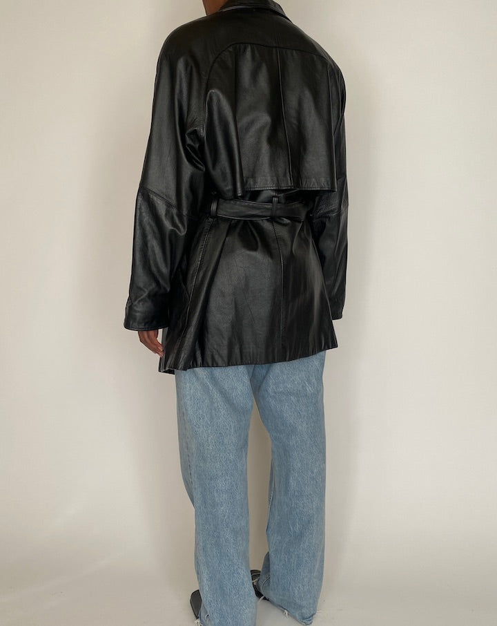 VINTAGE SLIGHTLY OVERSIZED BLACK TRENCH LEATHER JACKET 4019