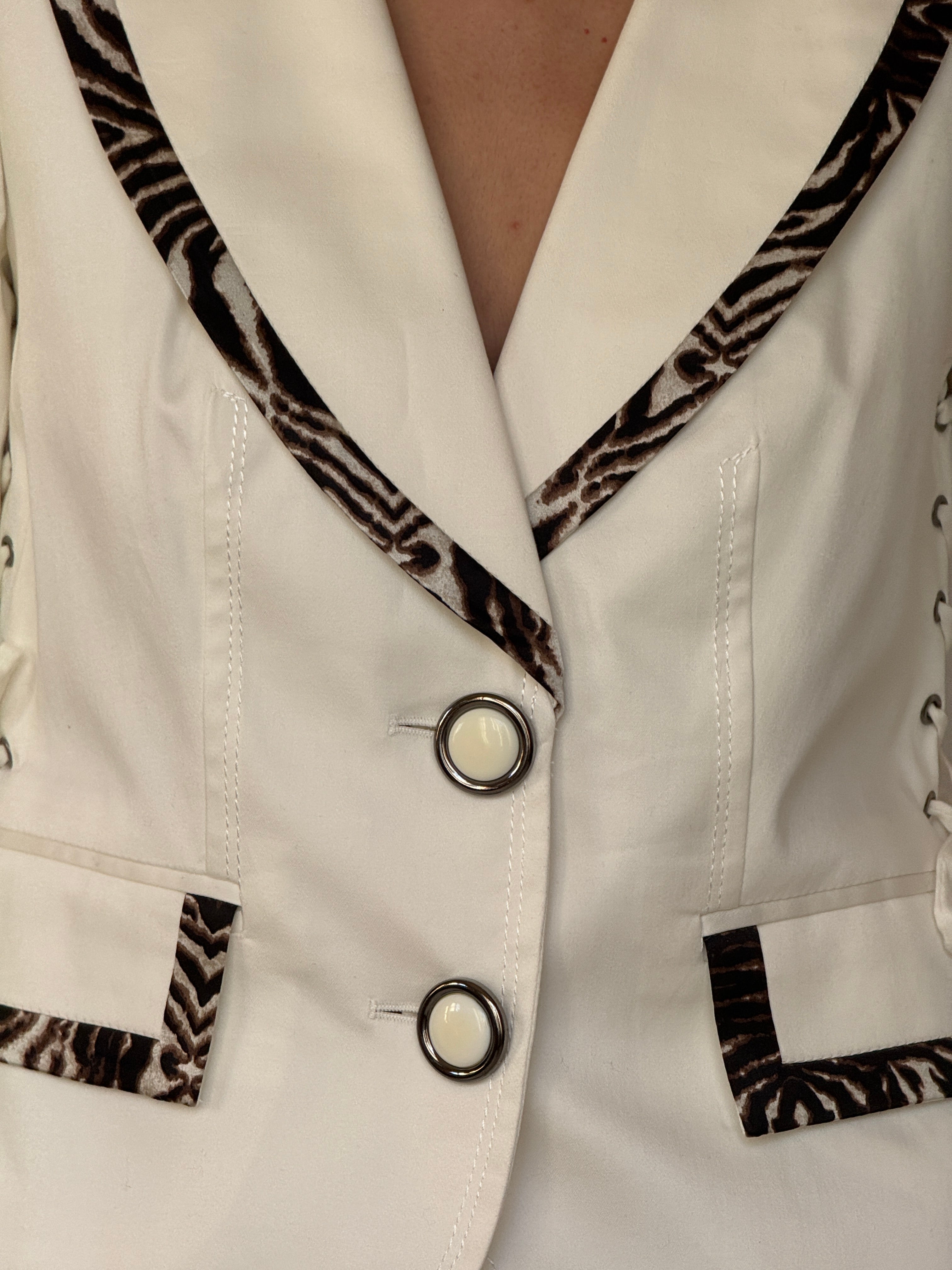 Vintage white blazer back seam animal print trim detail