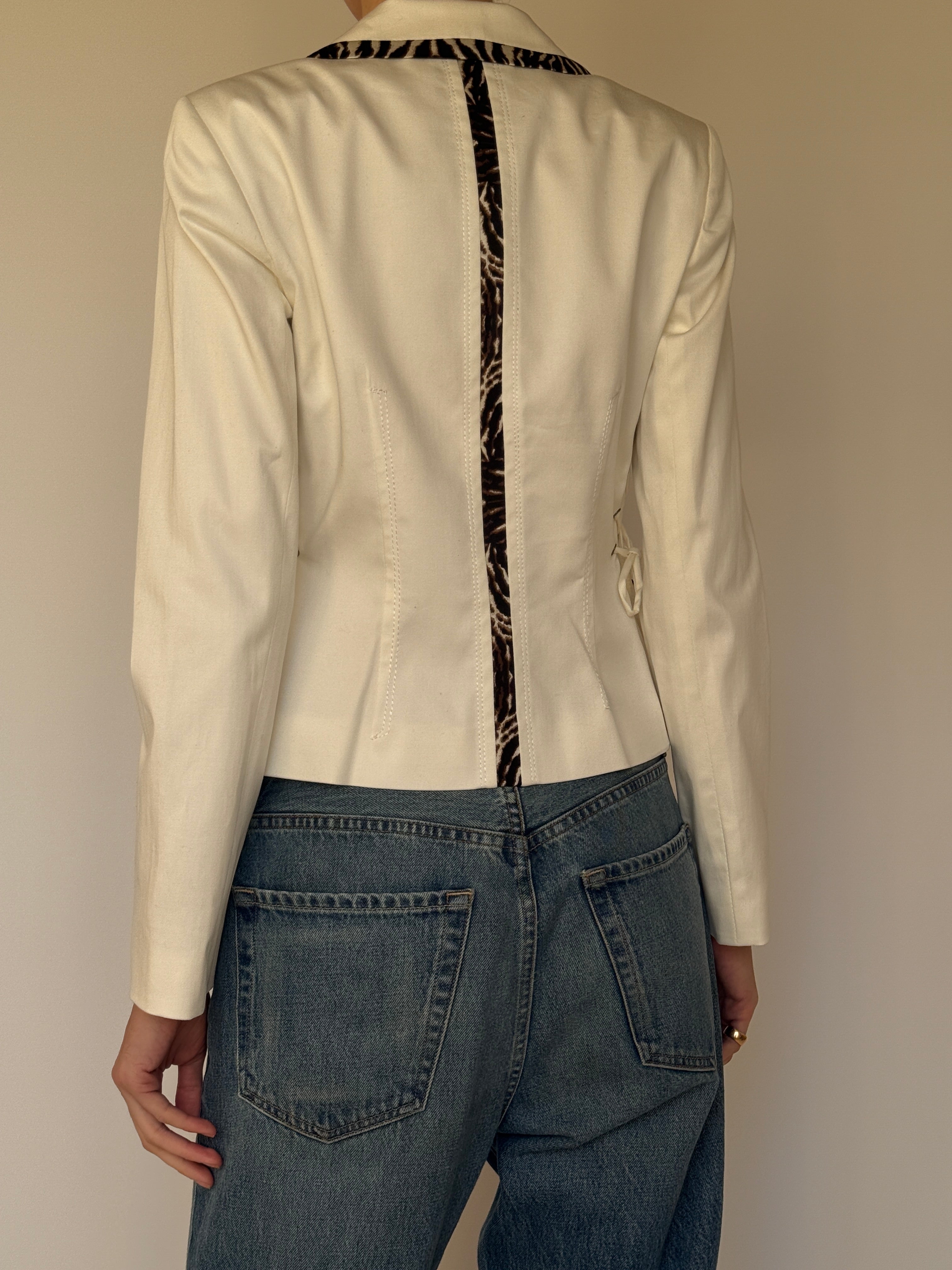 Vintage white fitted blazer with animal print trim back view