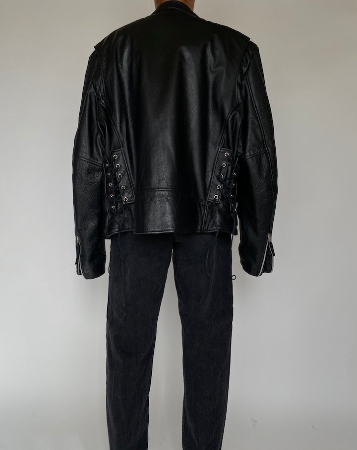 VINTAGE OVERSIZED BLACK LEATHER JACKET 1806