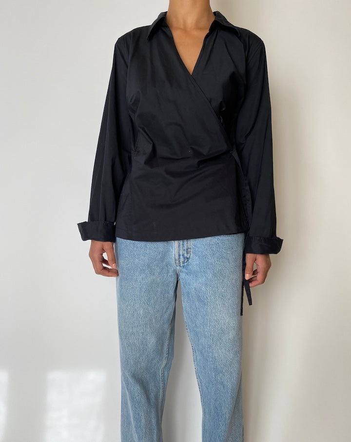 VINTAGE BLACK WRAPPED SHIRT 2570