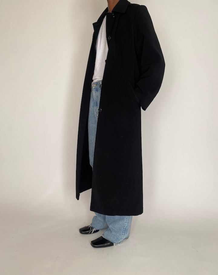 VINTAGE LONG BLACK COAT 4025