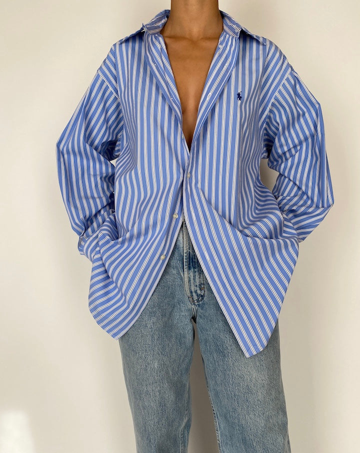 VINTAGE BLUE AND WHITE STRIPED RALPH LAUREN SHIRT 2580
