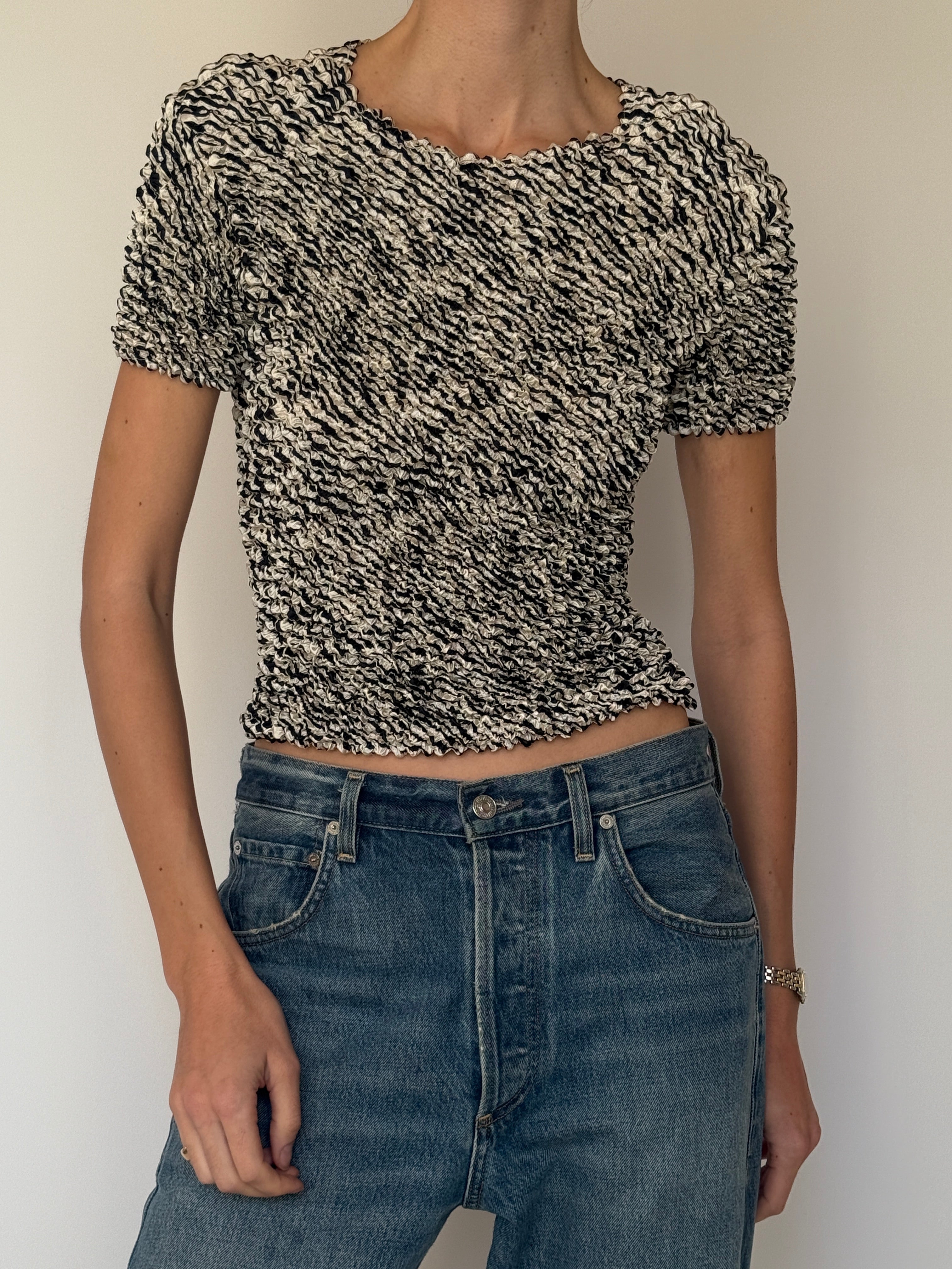 Vintage Textured Crinkle Knit Top Zebra 7010