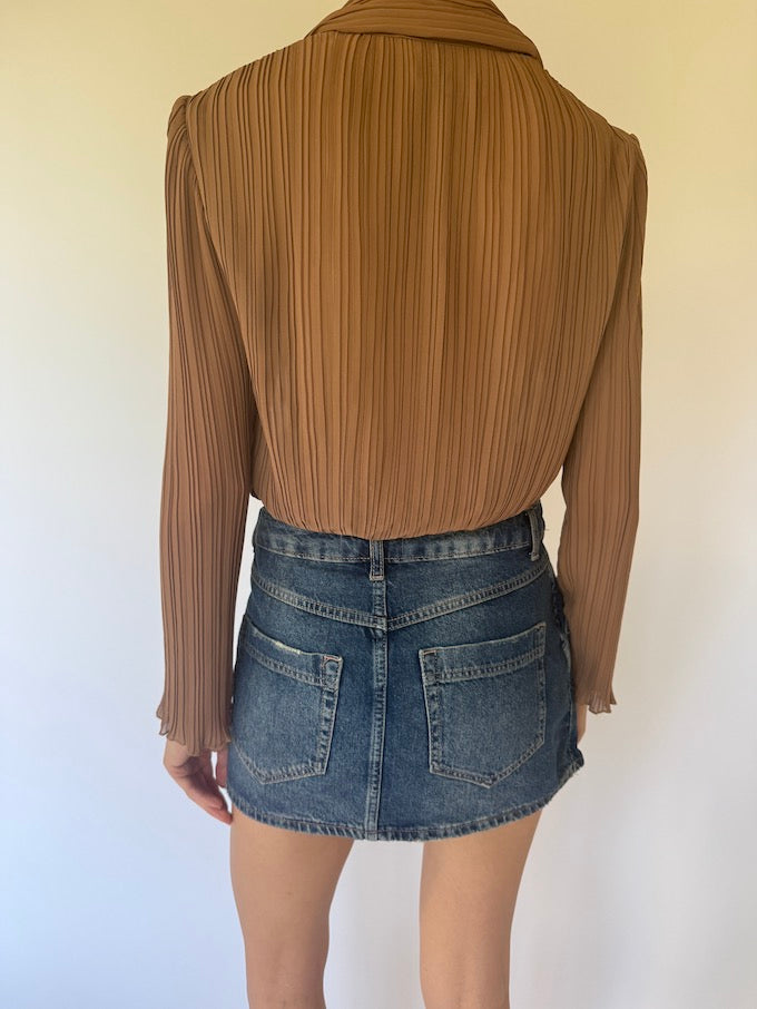 Vintage Brown Pleated Button-Up Blouse 6121