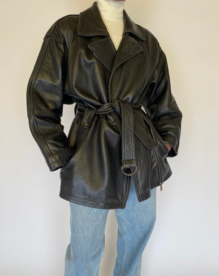 VINTAGE BLACK SHORT LEATHER TRENCH 4501