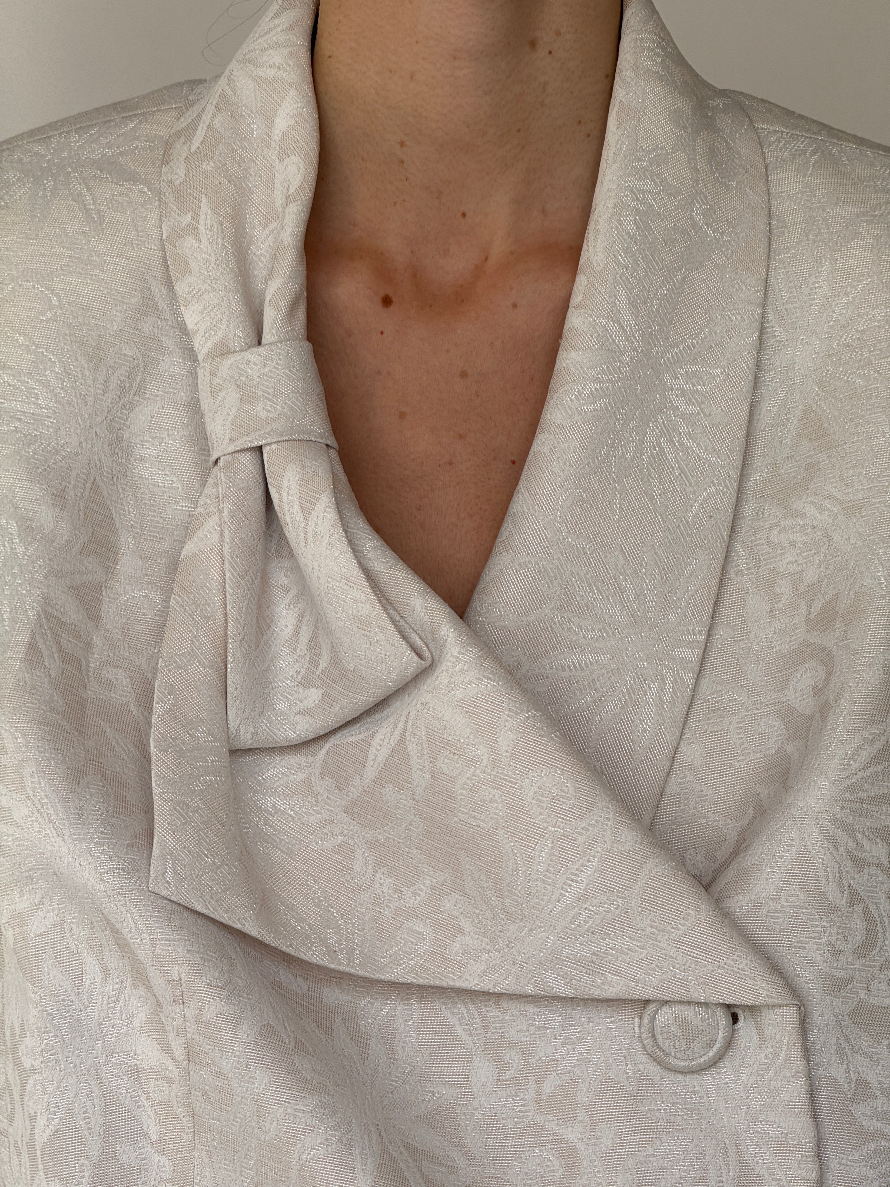 Vintage Ivory Jacquard Wrap Blazer 7023