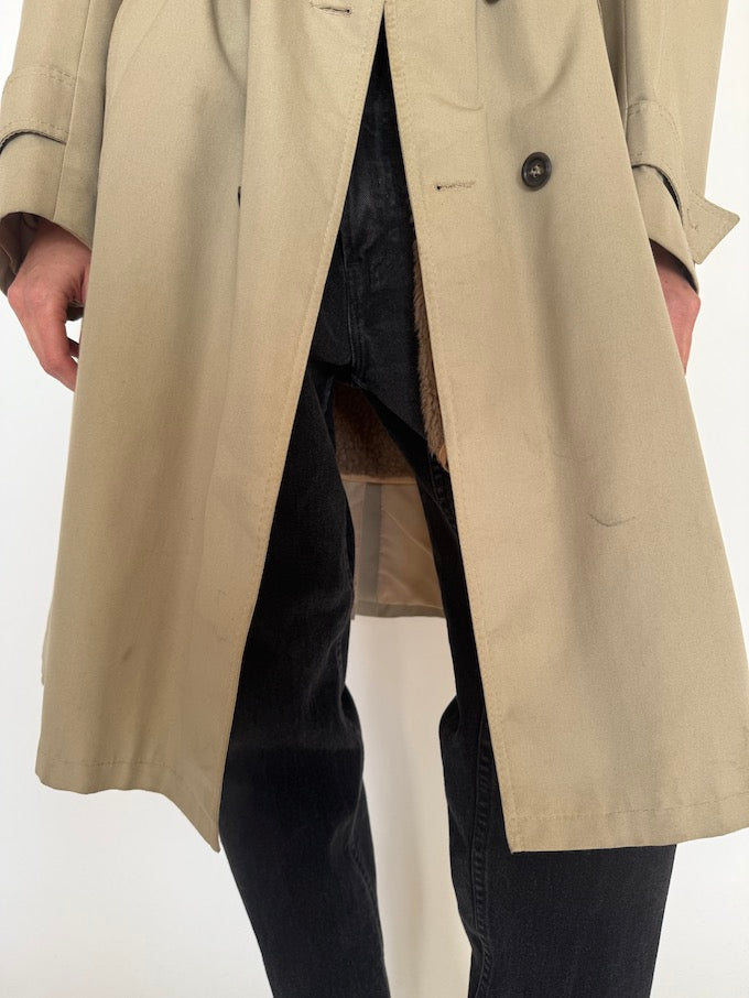 Trench coat, vintage trench coat, svc, shopvintagecollection