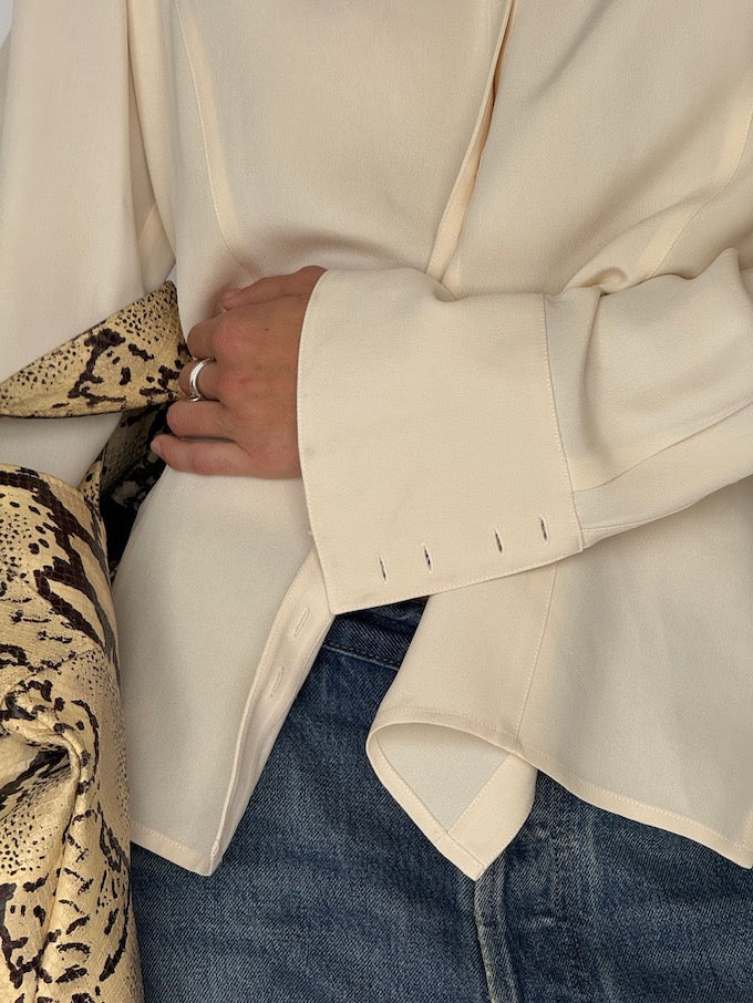 Vintage Silk Blouse in Cream 6511