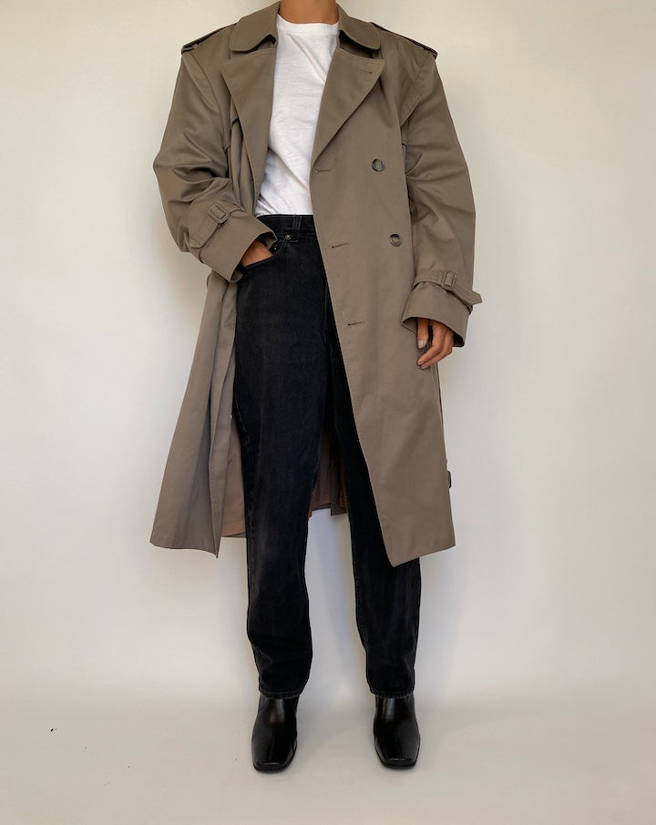 VINTAGE BEIGE OVERSIZED TRENCH COAT 1826
