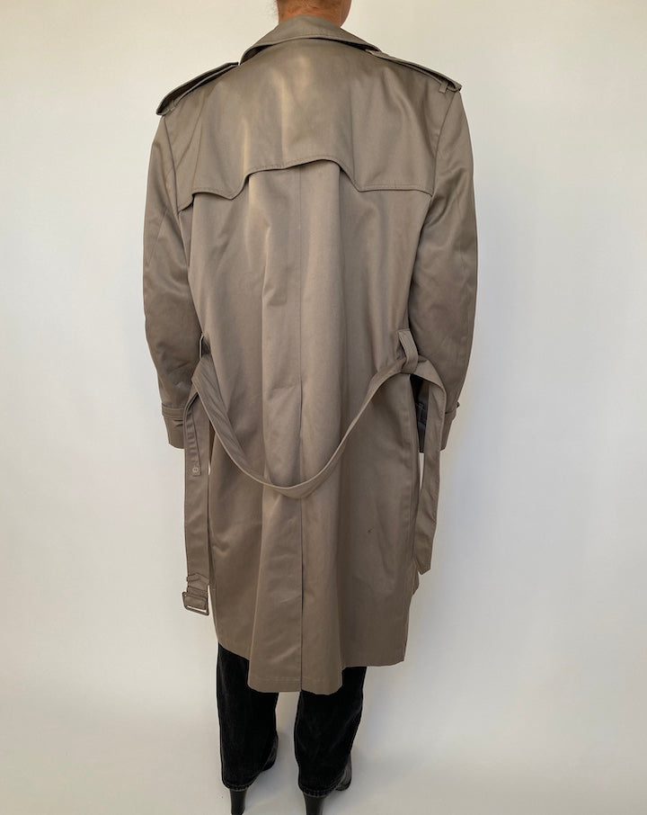 VINTAGE BEIGE OVERSIZED TRENCH COAT 1826