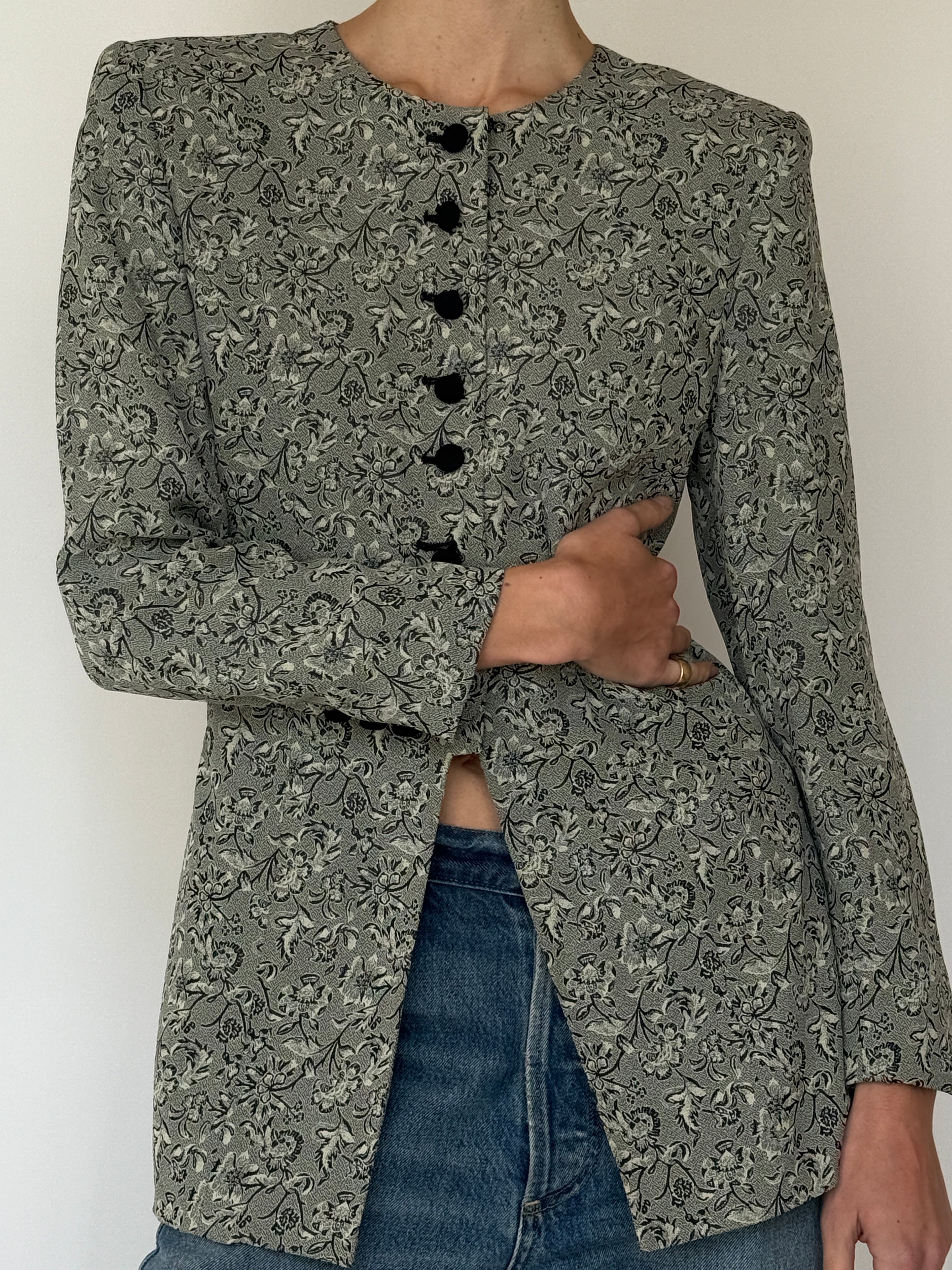 Vintage Floral Button Front Blazer 7029
