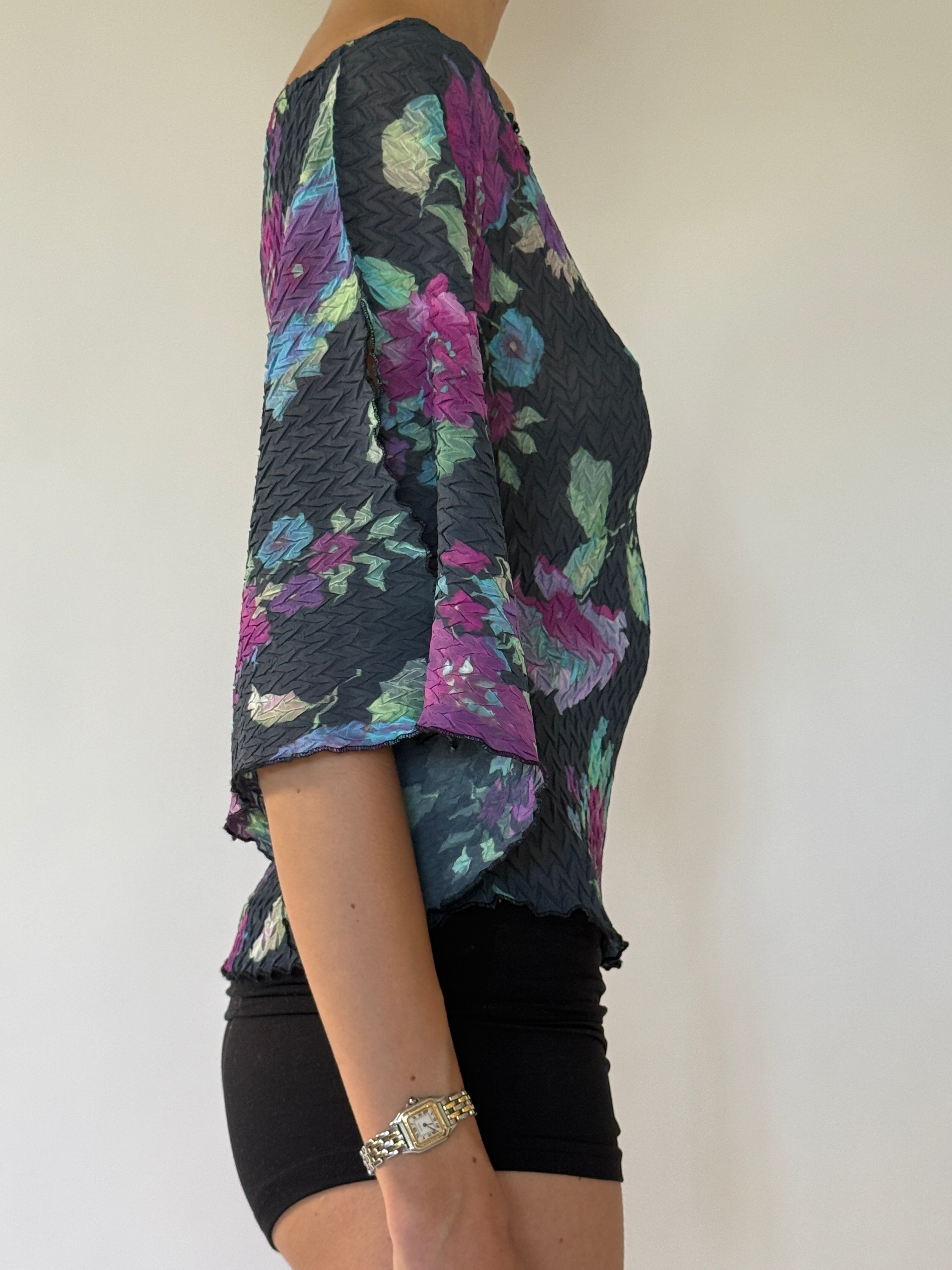 Vintage floral blouse side view