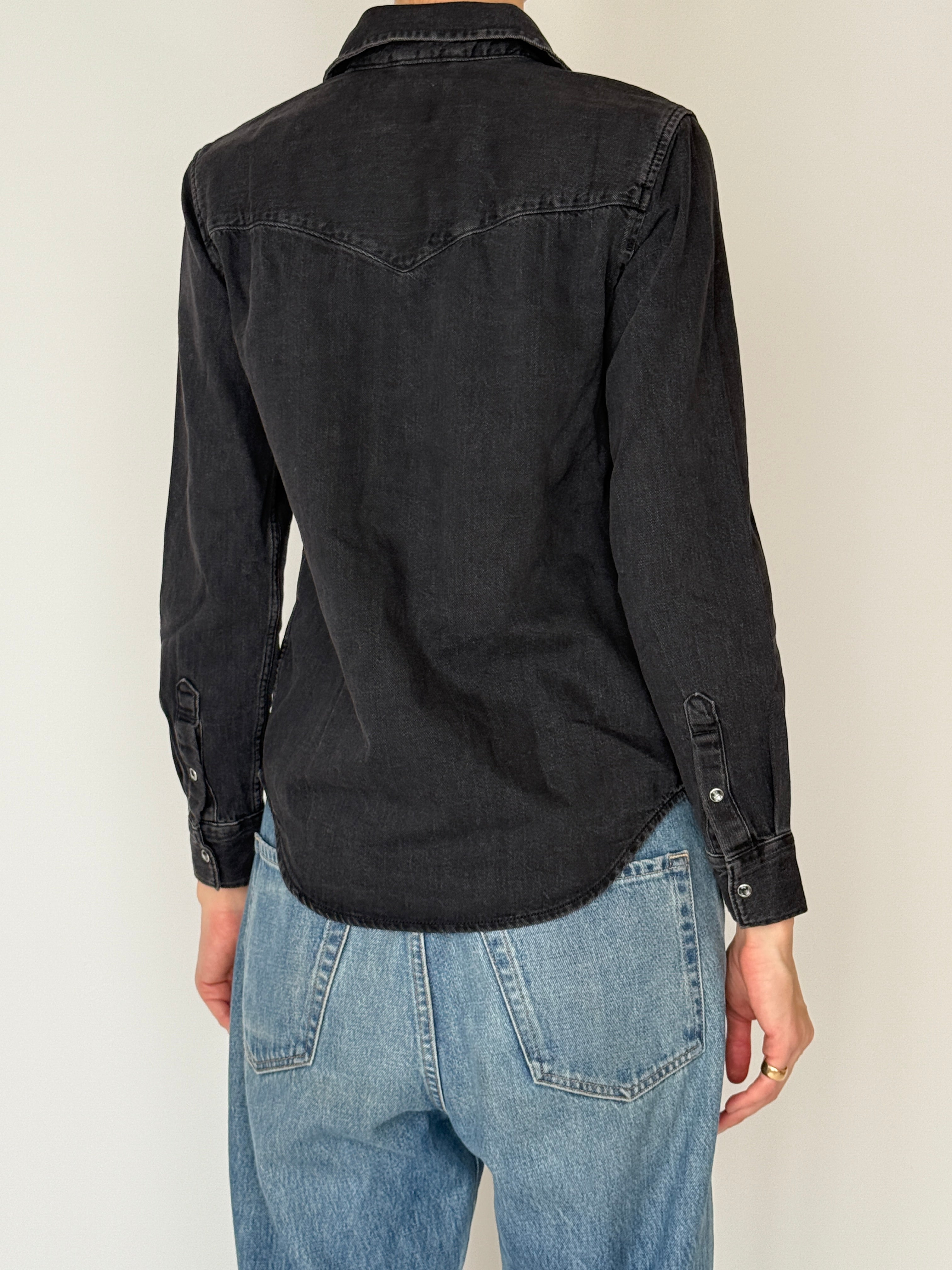 Vintage Levi’s faded black denim shirt back view close-up
