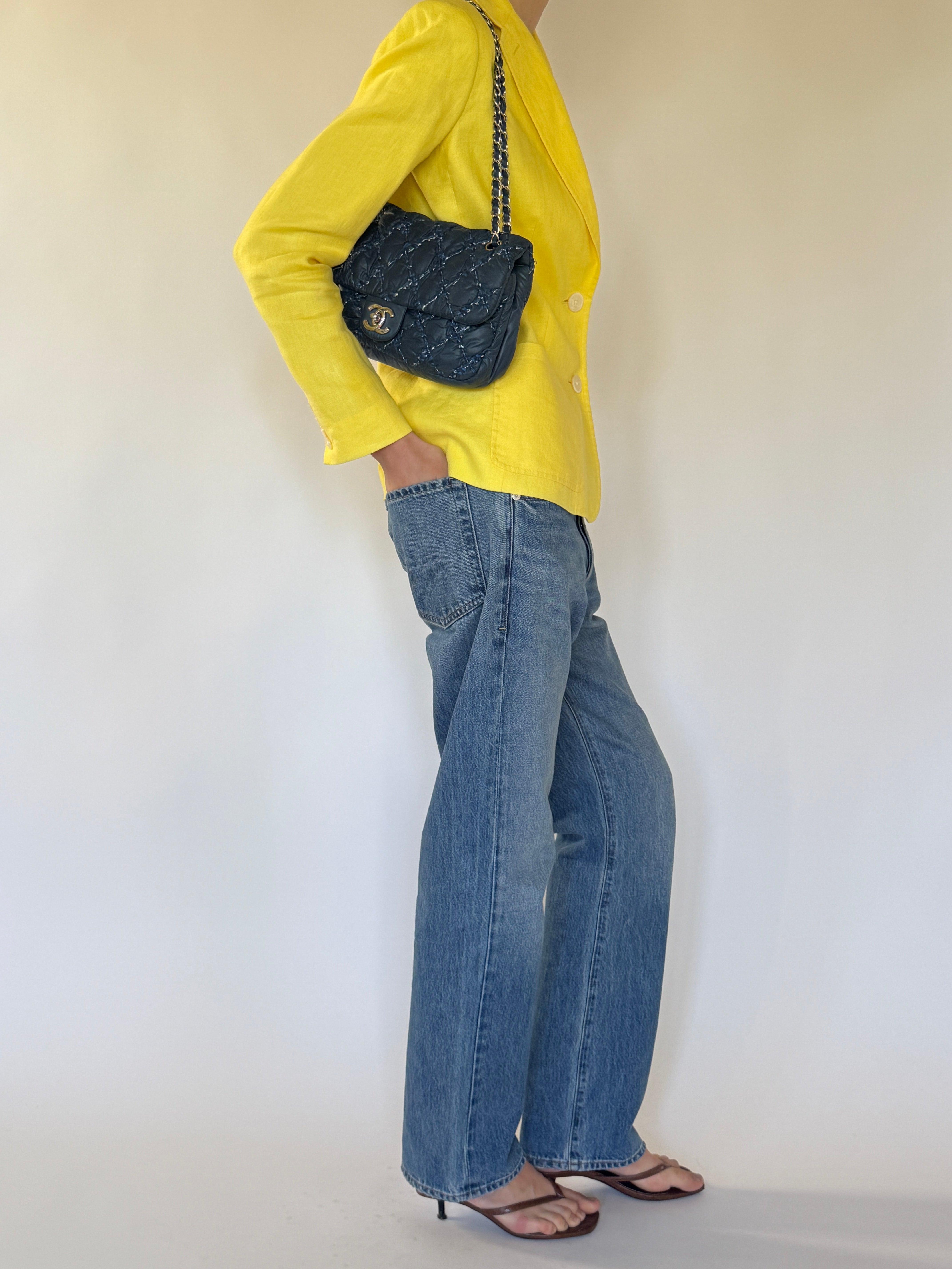 Vintage yellow linen blazer side view