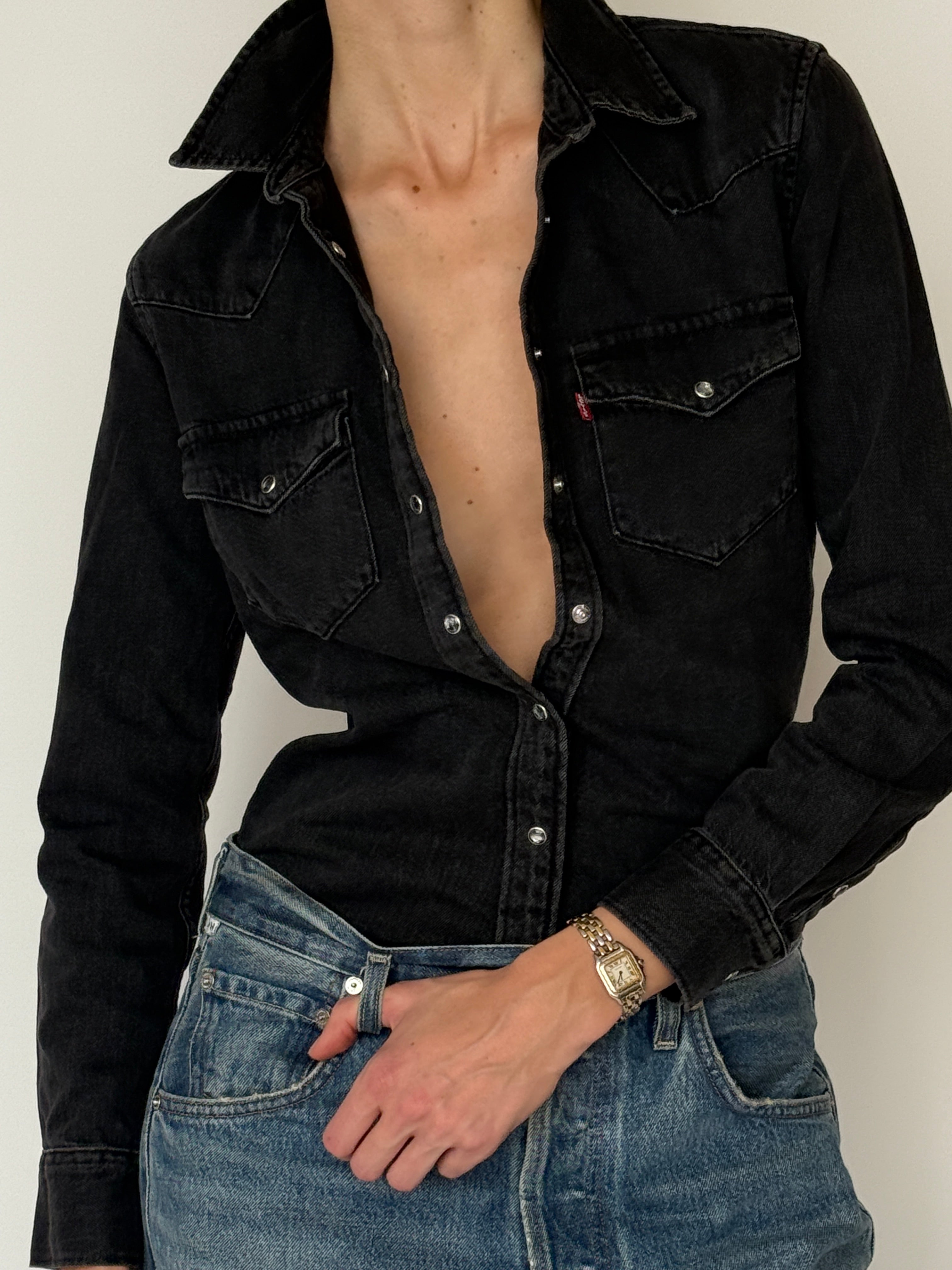 Vintage Levi’s black denim shirt button front detail