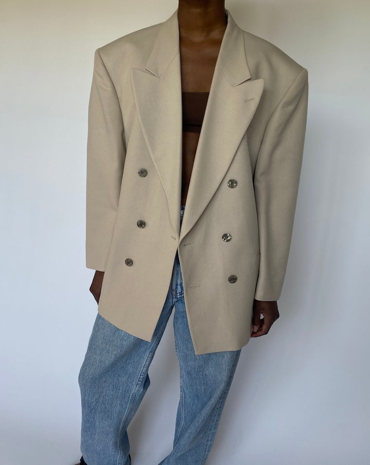 VINTAGE DOUBLE BREASTED BEIGE BLAZER 3565