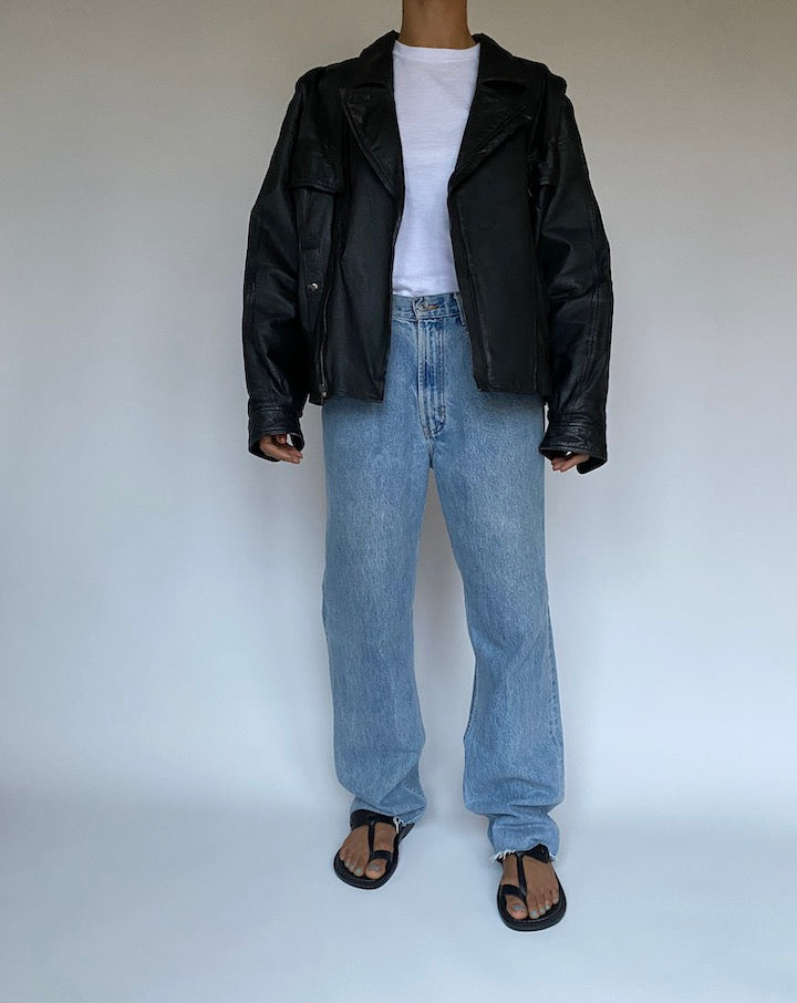 VINTAGE BLACK LEATHER JACKET 2594