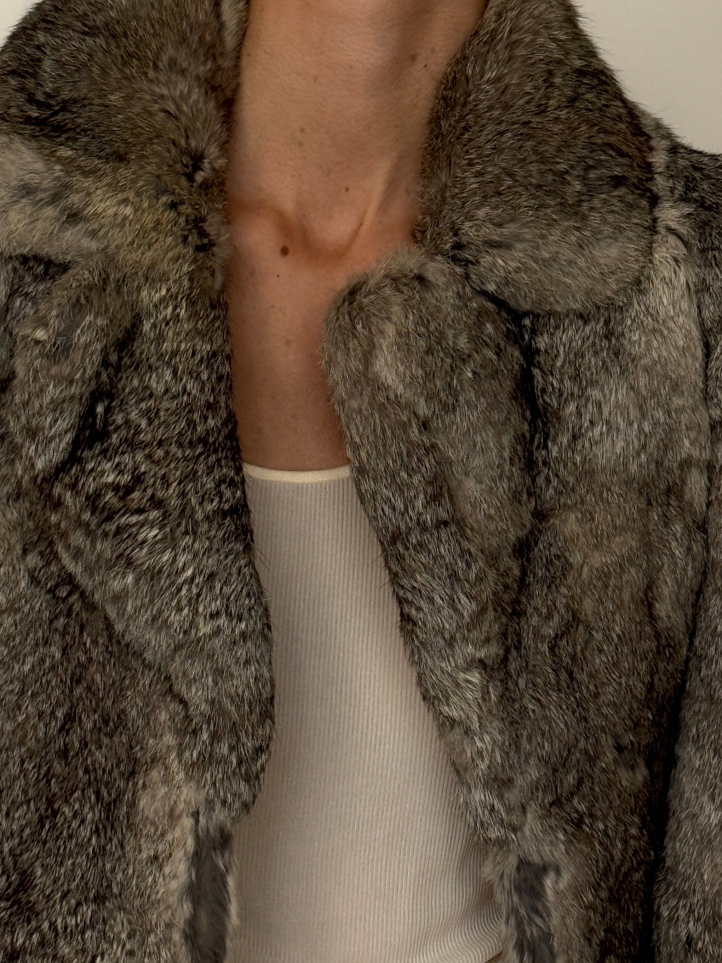 Vintage Genuine Fur Coat 7039