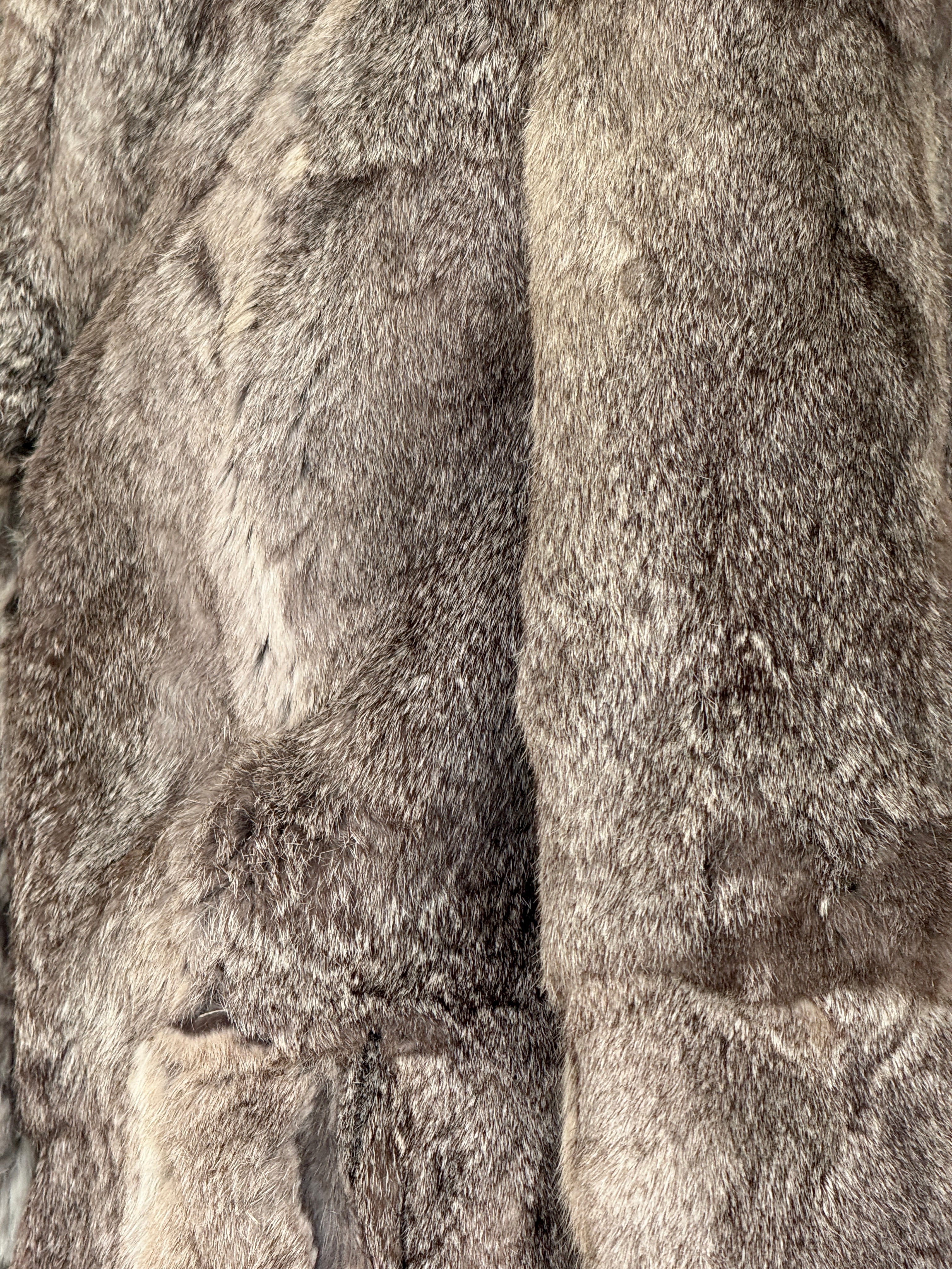Vintage Genuine Fur Coat 7039
