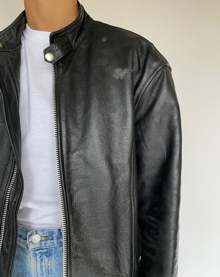 VINTAGE BLACK LEATHER JACKET 2597