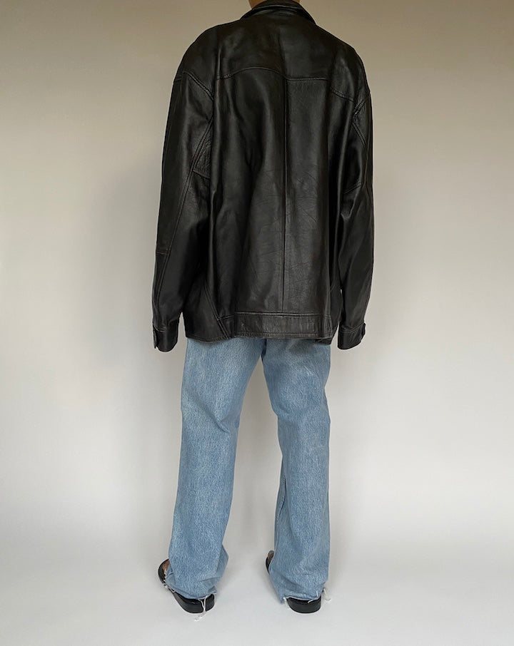 VINTAGE BLACK OVERSIZED LEATHER JACKET 2598