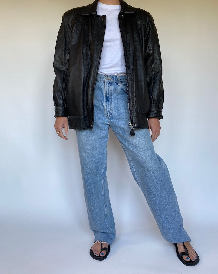 VINTAGE SLIGHTLY OVERSIZED BLACK LEATHER JACKET 3115