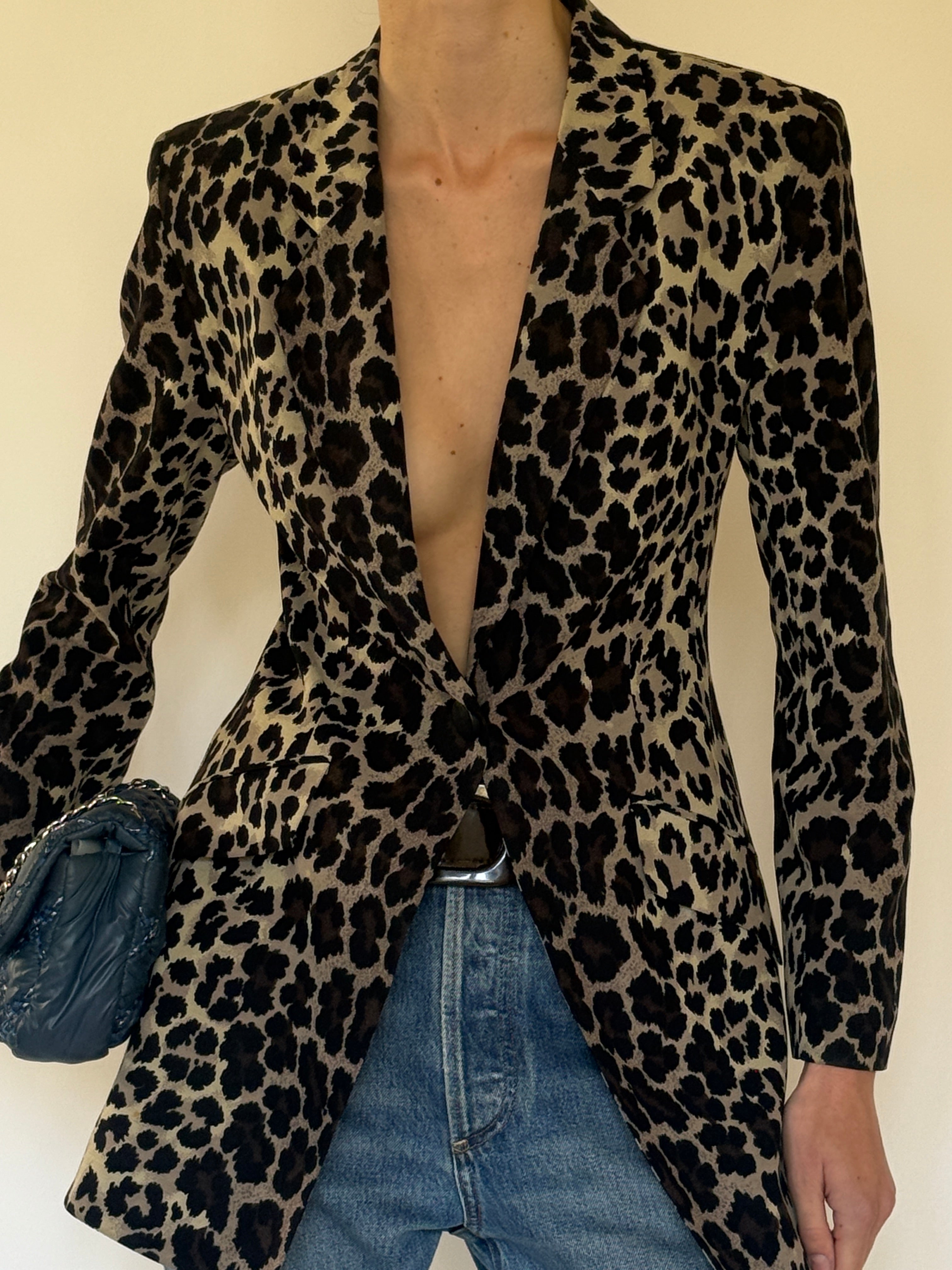 Vintage leopard print blazer front view