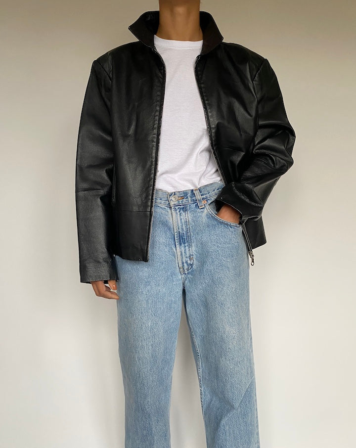 VINTAGE BLACK LEATHER JACKET 2615